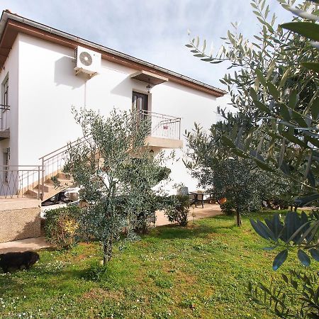 Apartment Slavica 2010 Πούλα Εξωτερικό φωτογραφία