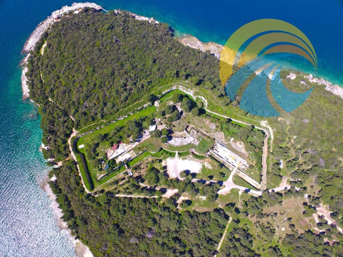 Apartment Slavica 2010 Πούλα Εξωτερικό φωτογραφία