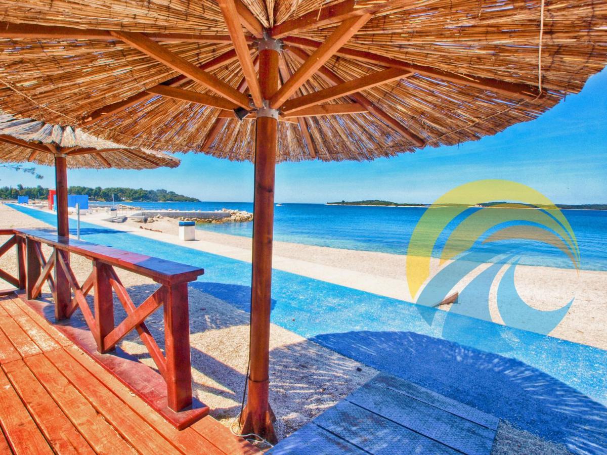 Apartment Slavica 2010 Πούλα Εξωτερικό φωτογραφία