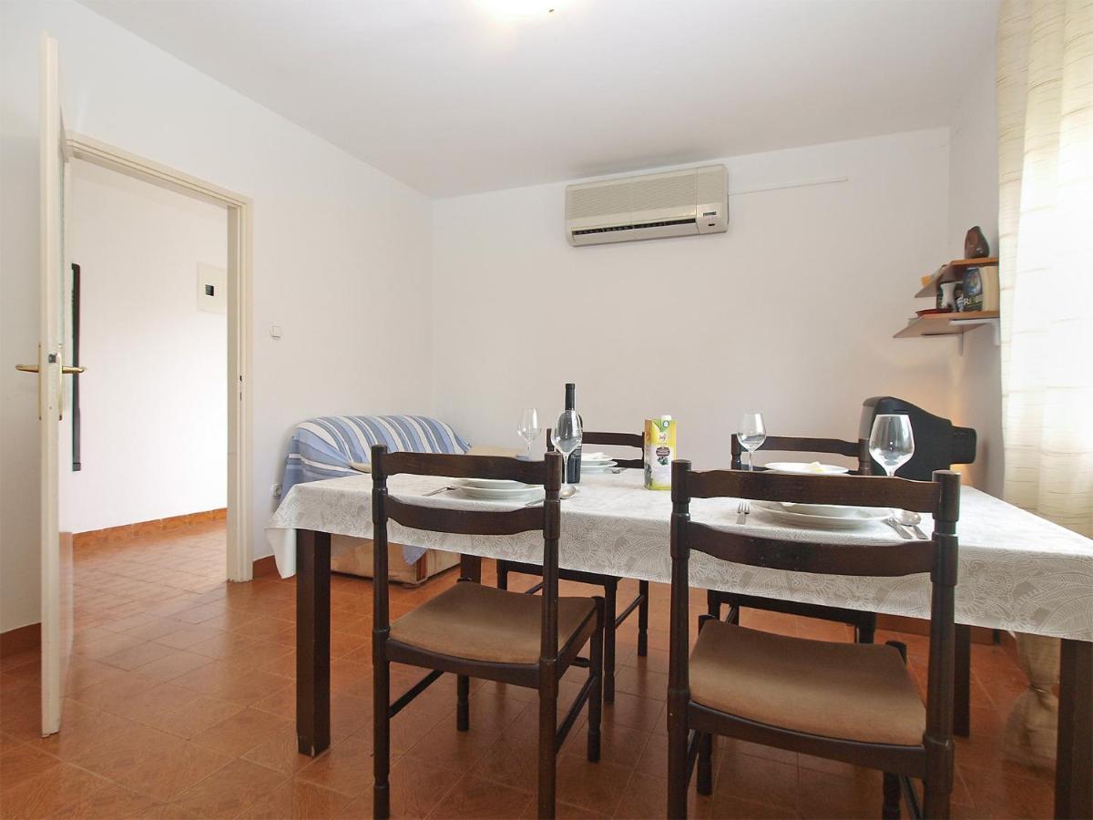 Apartment Slavica 2010 Πούλα Εξωτερικό φωτογραφία