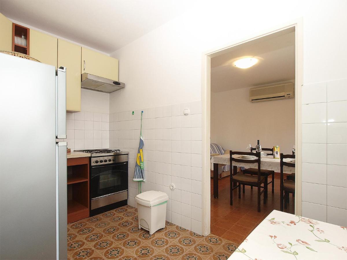 Apartment Slavica 2010 Πούλα Εξωτερικό φωτογραφία