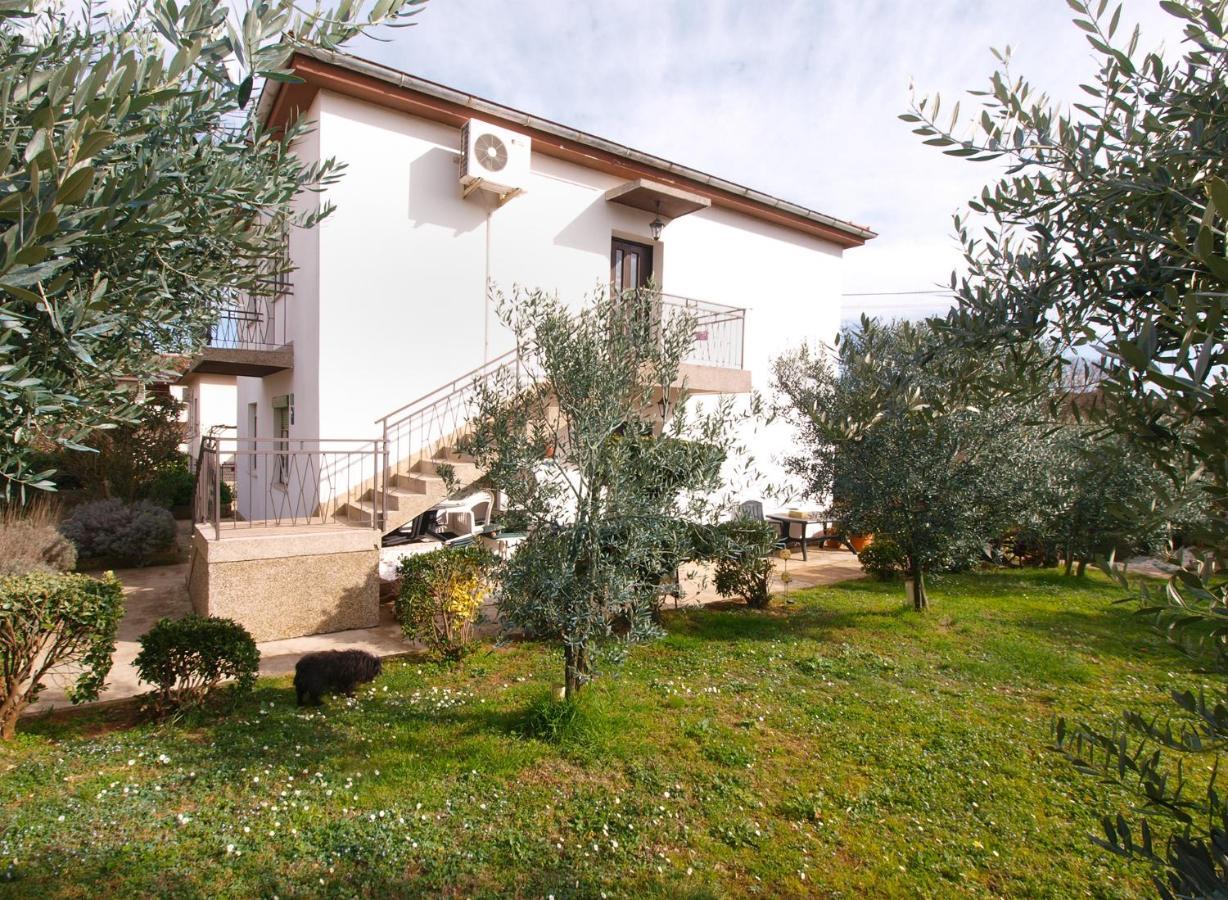 Apartment Slavica 2010 Πούλα Εξωτερικό φωτογραφία