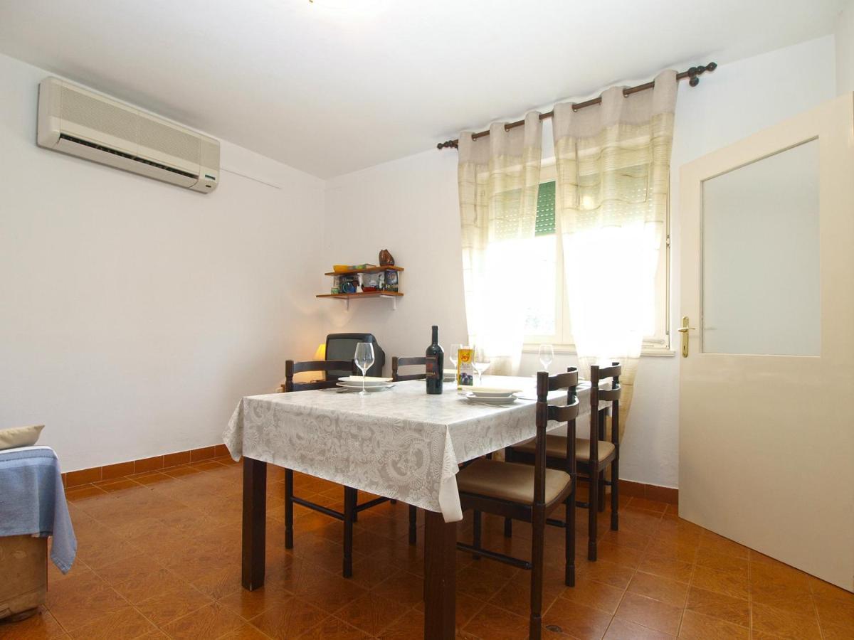 Apartment Slavica 2010 Πούλα Εξωτερικό φωτογραφία