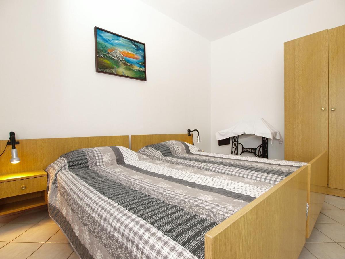 Apartment Slavica 2010 Πούλα Εξωτερικό φωτογραφία