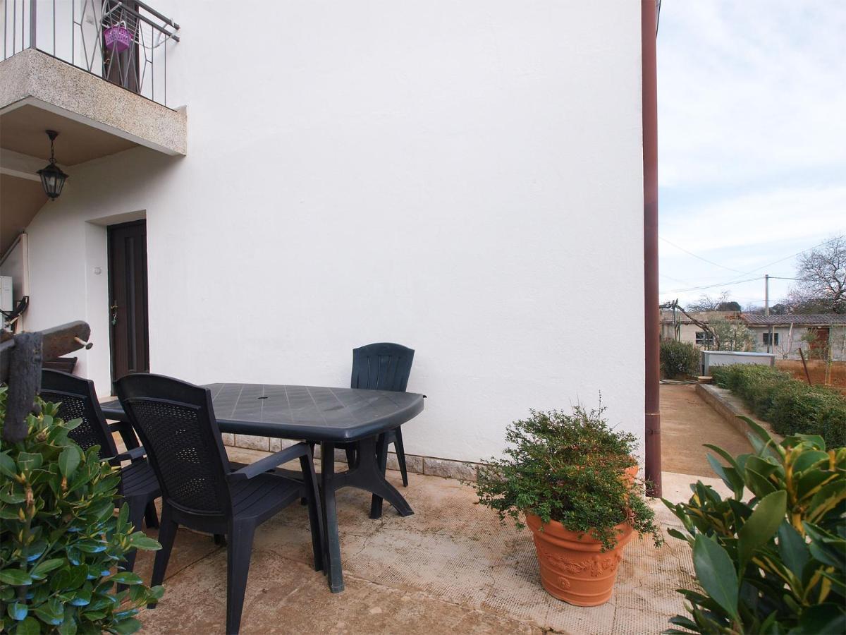 Apartment Slavica 2010 Πούλα Εξωτερικό φωτογραφία